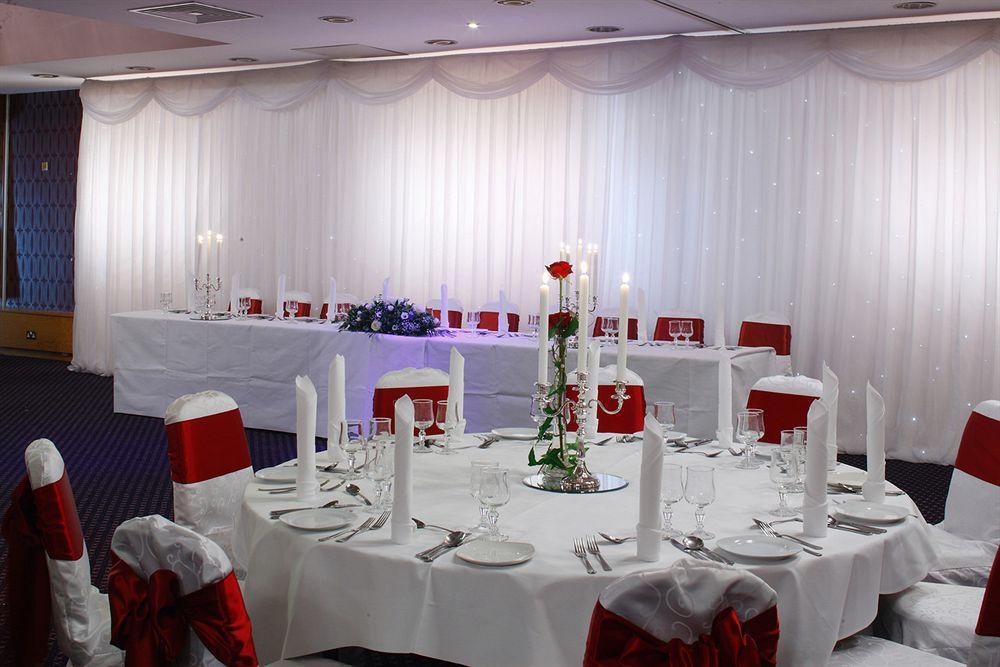Plaza Hotel Tallaght Luaran gambar