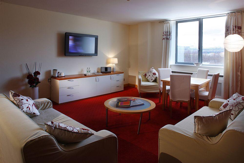 Plaza Hotel Tallaght Luaran gambar